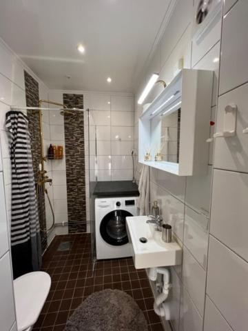 Fresh And Cozy Little House 45Km In Taby Apartment Stockholm Exterior photo